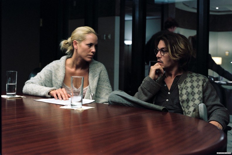 secret-window-johnny-depp-izle